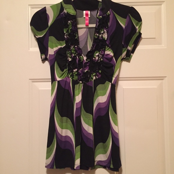 Purple and green blouse 👚 - Picture 1 of 7